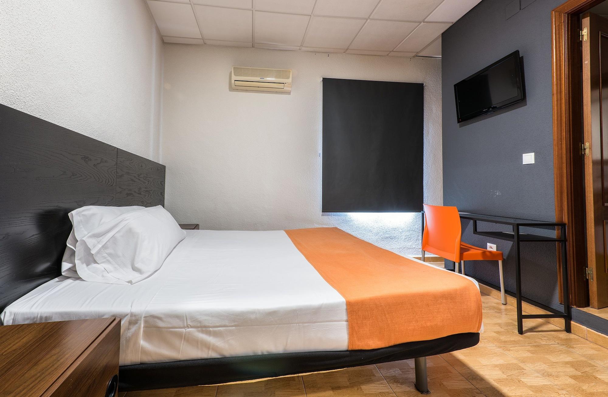 Caces Kubik Hotel מראה חיצוני תמונה
