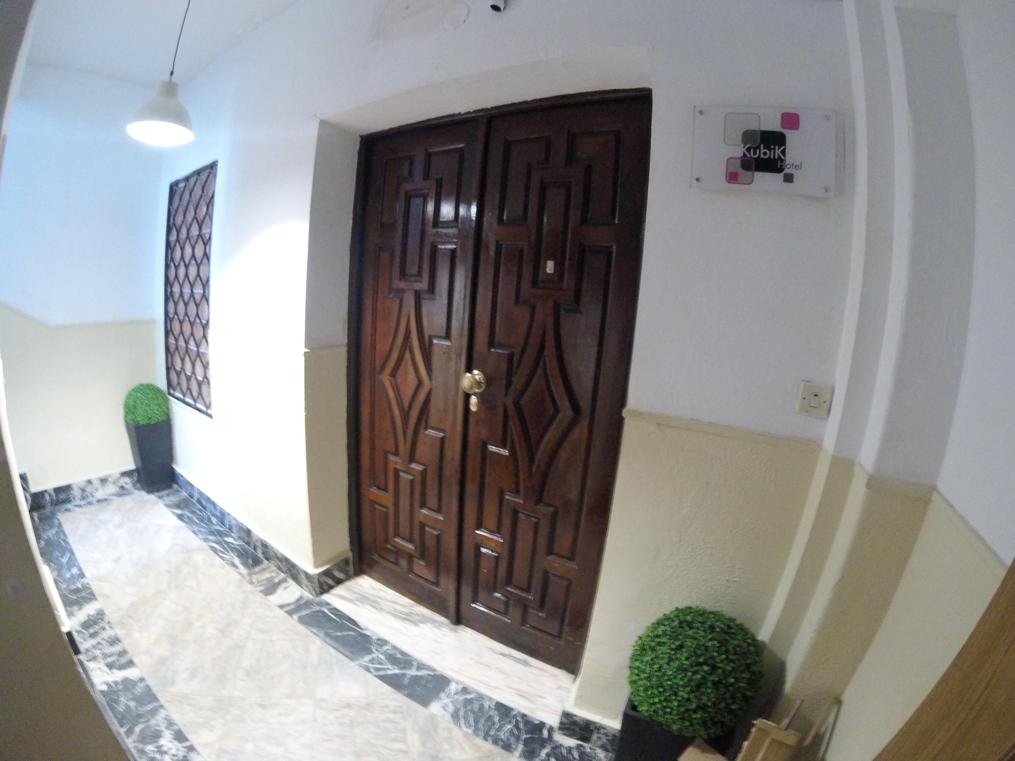 Caces Kubik Hotel מראה חיצוני תמונה