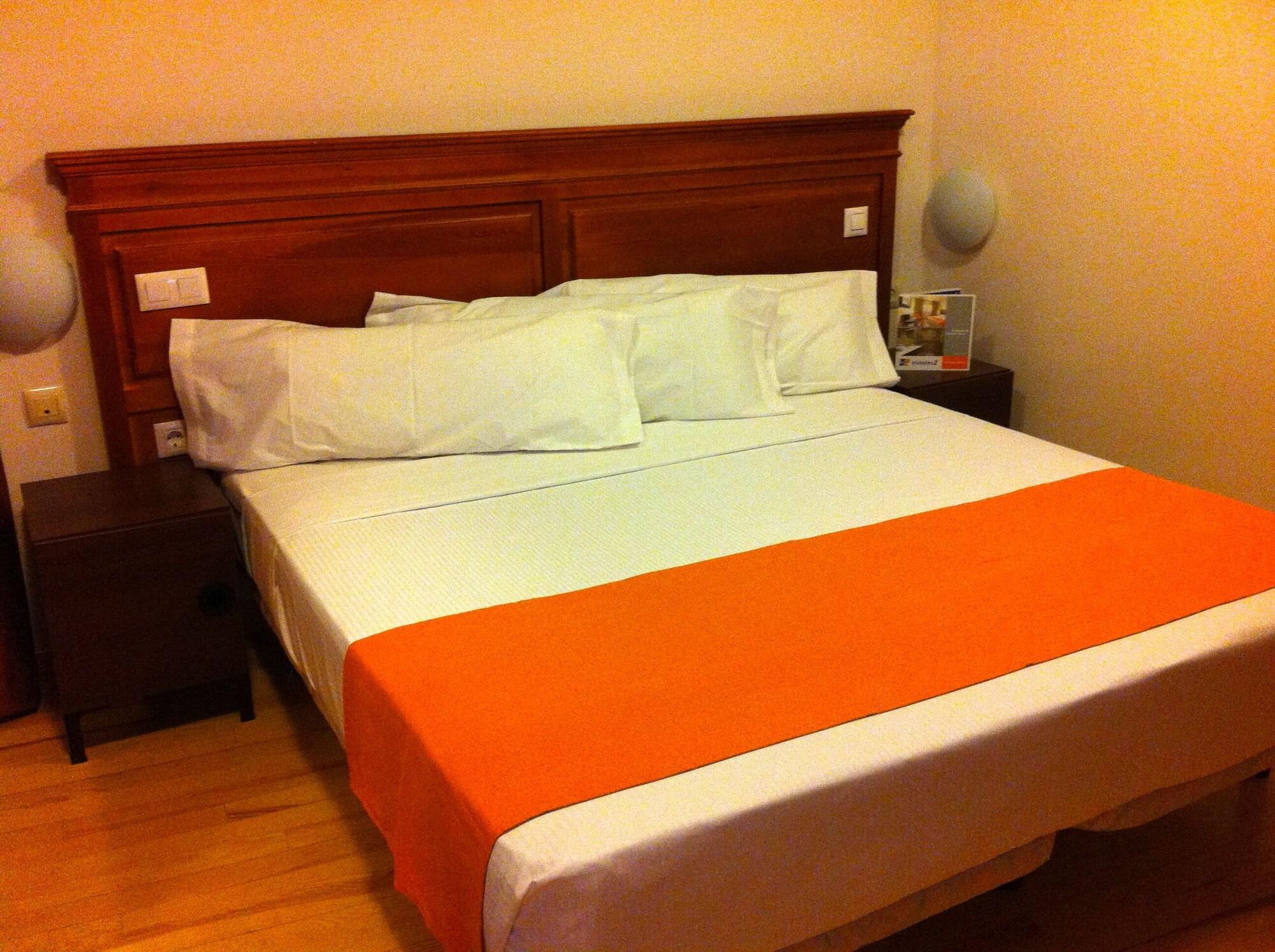 Caces Kubik Hotel מראה חיצוני תמונה