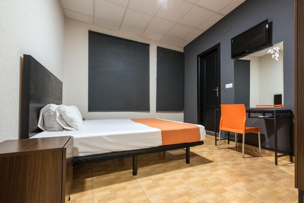 Caces Kubik Hotel מראה חיצוני תמונה